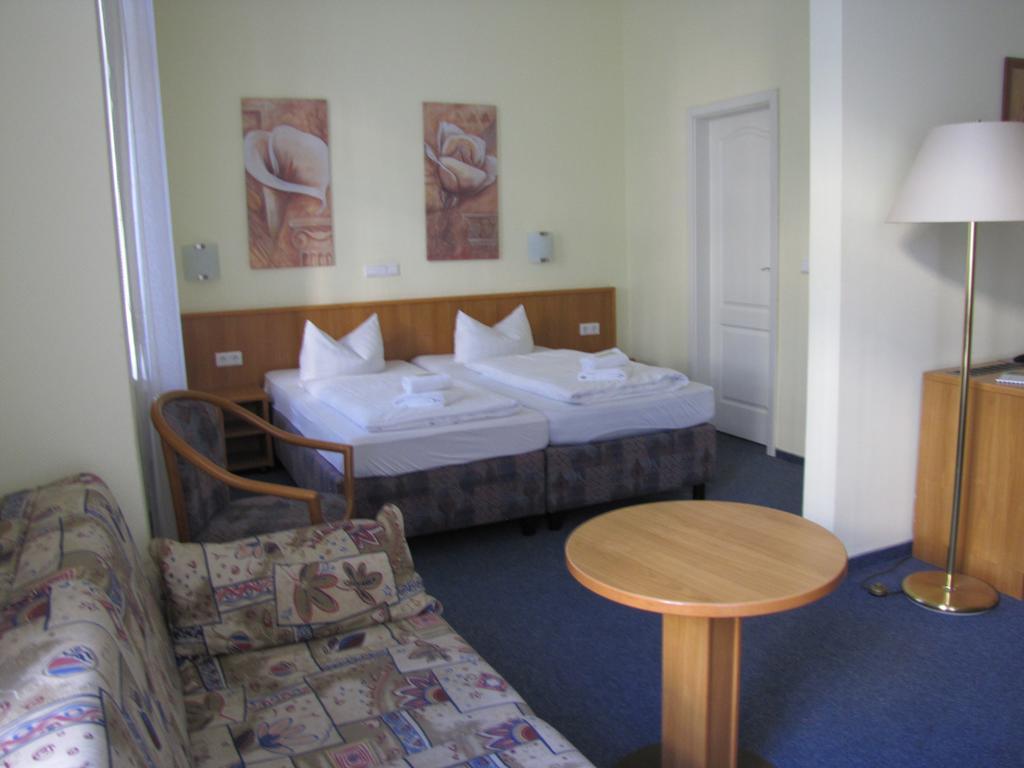 Central Hotel Gera Dış mekan fotoğraf