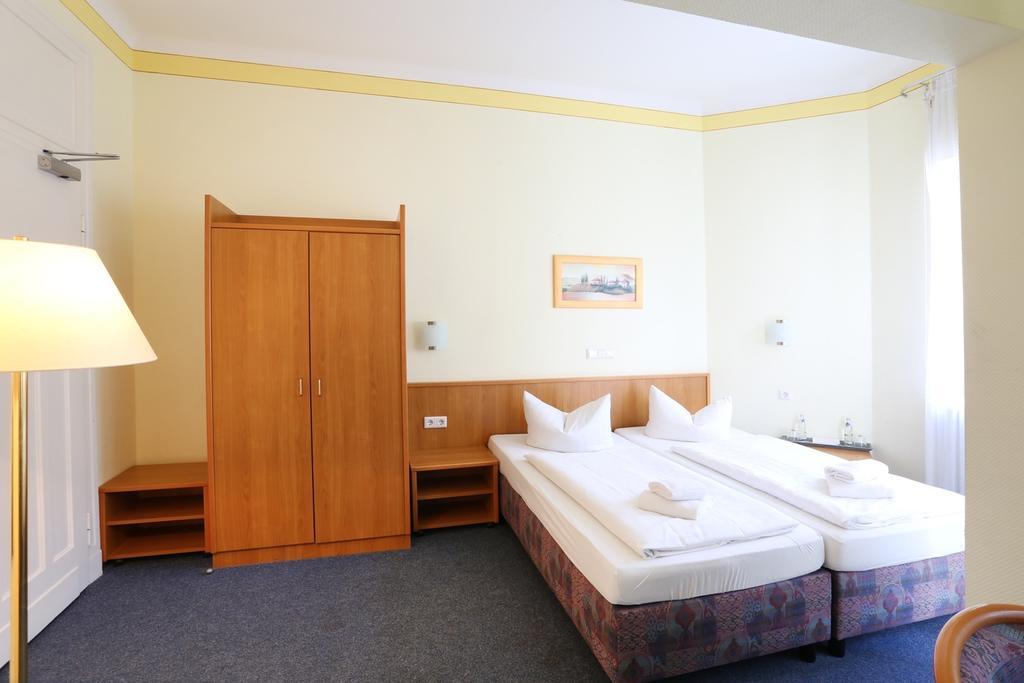 Central Hotel Gera Dış mekan fotoğraf