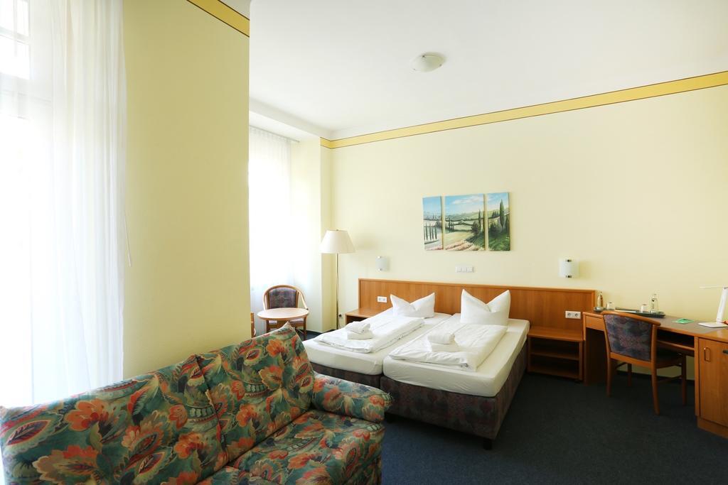 Central Hotel Gera Dış mekan fotoğraf